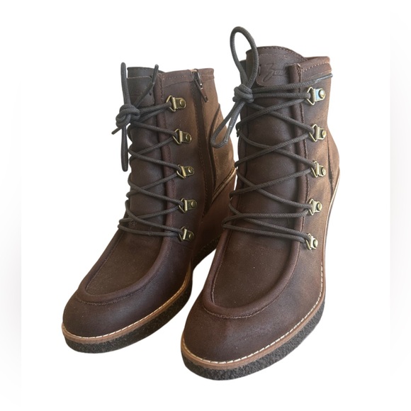 NWOB - ZODIAK Women’s Brown Indy Lace-Up Wedge Boot - Size 8 - Picture 2 of 9